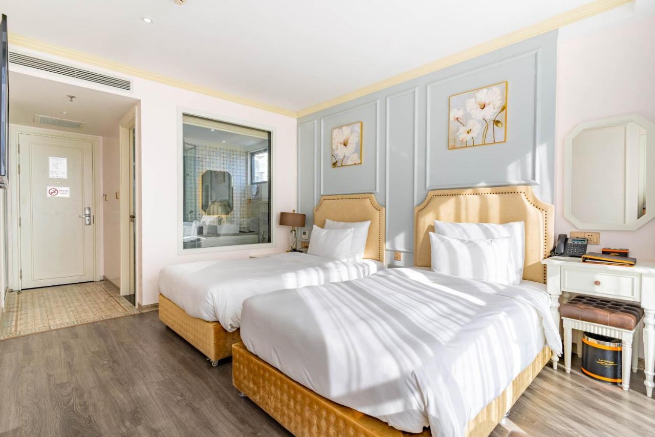 La Vague Hotel Nha Trang Exterior photo