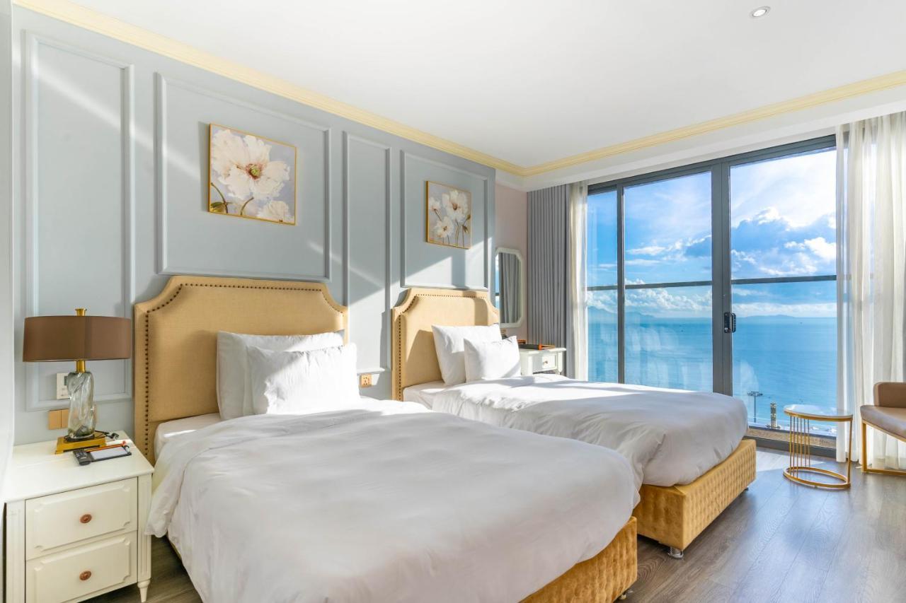 La Vague Hotel Nha Trang Exterior photo