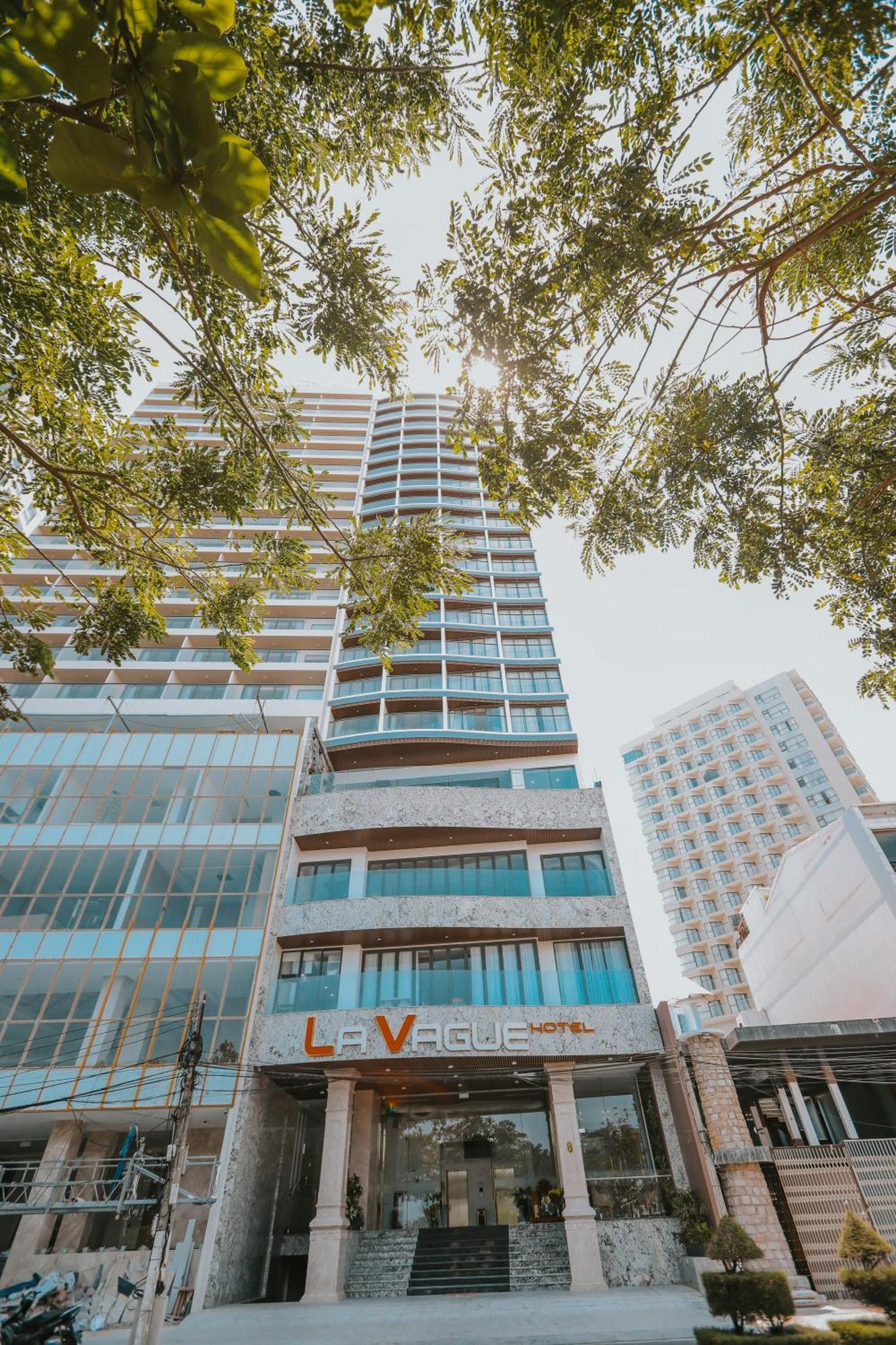 La Vague Hotel Nha Trang Exterior photo